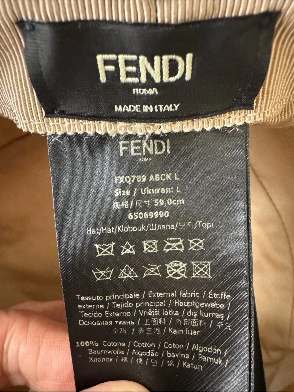 Fendi bucket hat